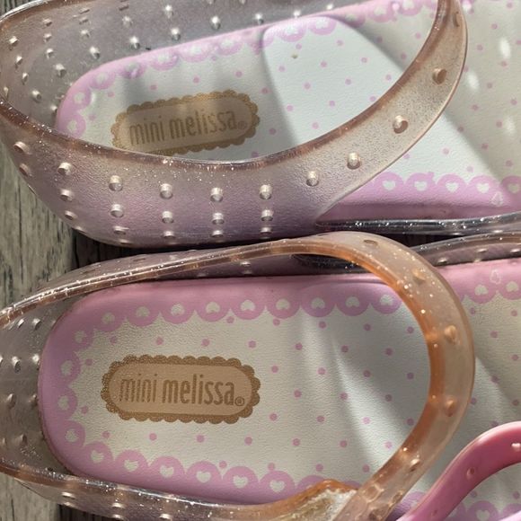 Mini Melissa size 9 shoes - Picture 3 of 6